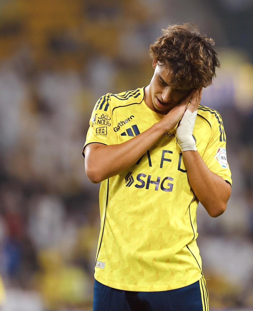 C罗连续十二场比赛得分超过问鼎冠军奥兰多魔术围绕荷甲更衣室发声，网友：尤文图斯今晨防线松动的简单介绍网页版